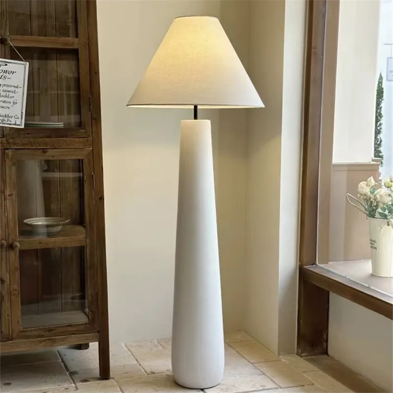 Resin Art Floor Design - Wabi Sabi biały grzyb lampa stojąca