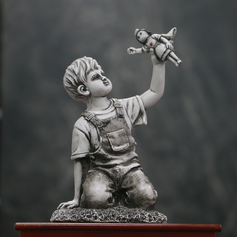 Figurka Banksy'ego, rękodzieło – Resin Art Gift For Anniversary recenzja i cena